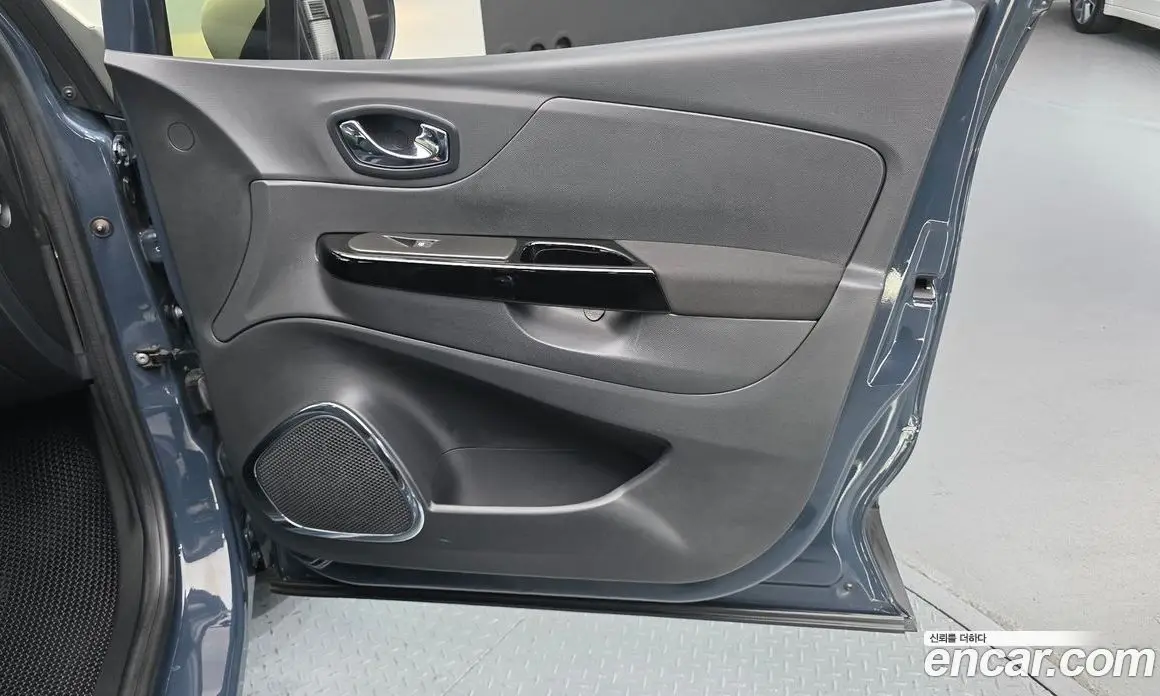 Renault (Samsung) QM3 2016 1.5 автомат (гидро), фото 15 Renault (Samsung) QM3 2016 1.5 автомат (гидро), фото 15