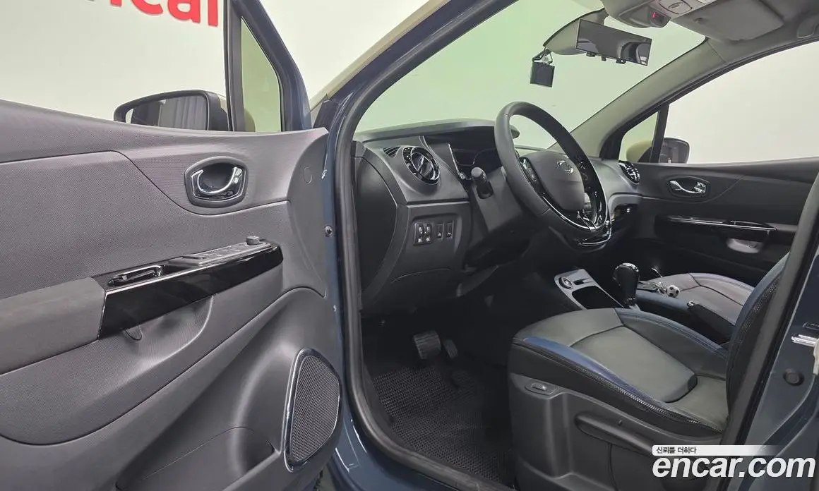 Renault (Samsung) QM3 2016 1.5 автомат (гидро), фото 16 Renault (Samsung) QM3 2016 1.5 автомат (гидро), фото 16