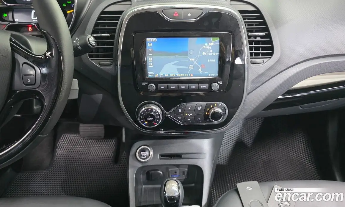 Renault (Samsung) QM3 2016 1.5 автомат (гидро), фото 23 Renault (Samsung) QM3 2016 1.5 автомат (гидро), фото 23