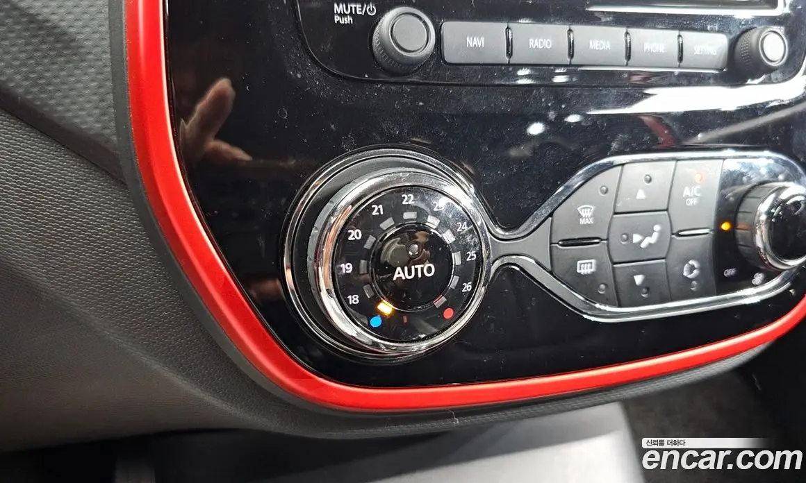 Renault (Samsung) QM3 2016 1.5 автомат (гидро), фото 16 Renault (Samsung) QM3 2016 1.5 автомат (гидро), фото 16