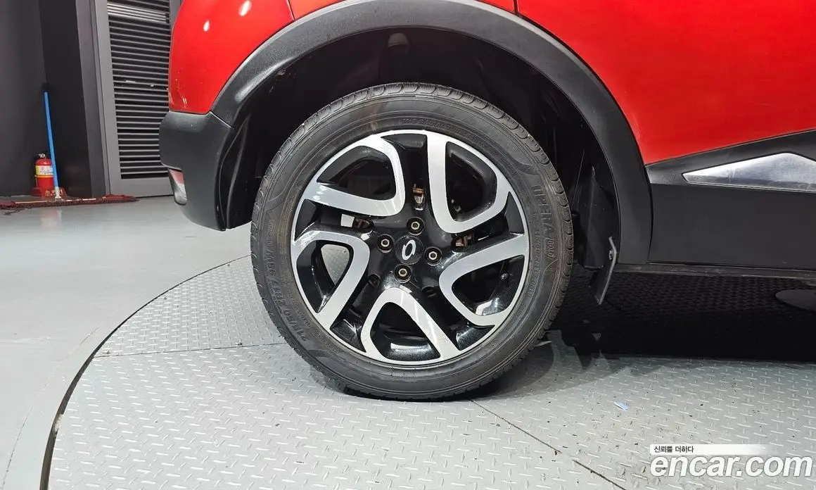 Renault (Samsung) QM3 2016 1.5 автомат (гидро), фото 5 Renault (Samsung) QM3 2016 1.5 автомат (гидро), фото 5
