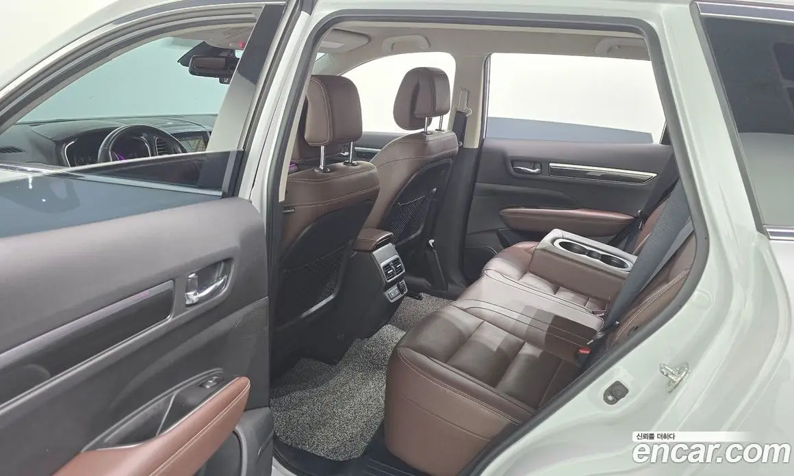 Renault (Samsung) QM6 2018 2.0 автомат (гидро), фото 18 Renault (Samsung) QM6 2018 2.0 автомат (гидро), фото 18