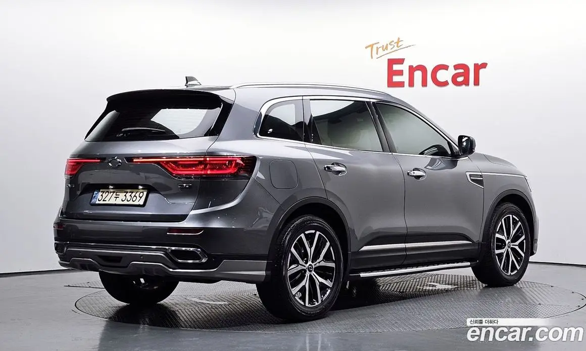 Renault (Samsung) QM6 2021 2.0 автомат (гидро), фото 1 Renault (Samsung) QM6 2021 2.0 автомат (гидро), фото 1