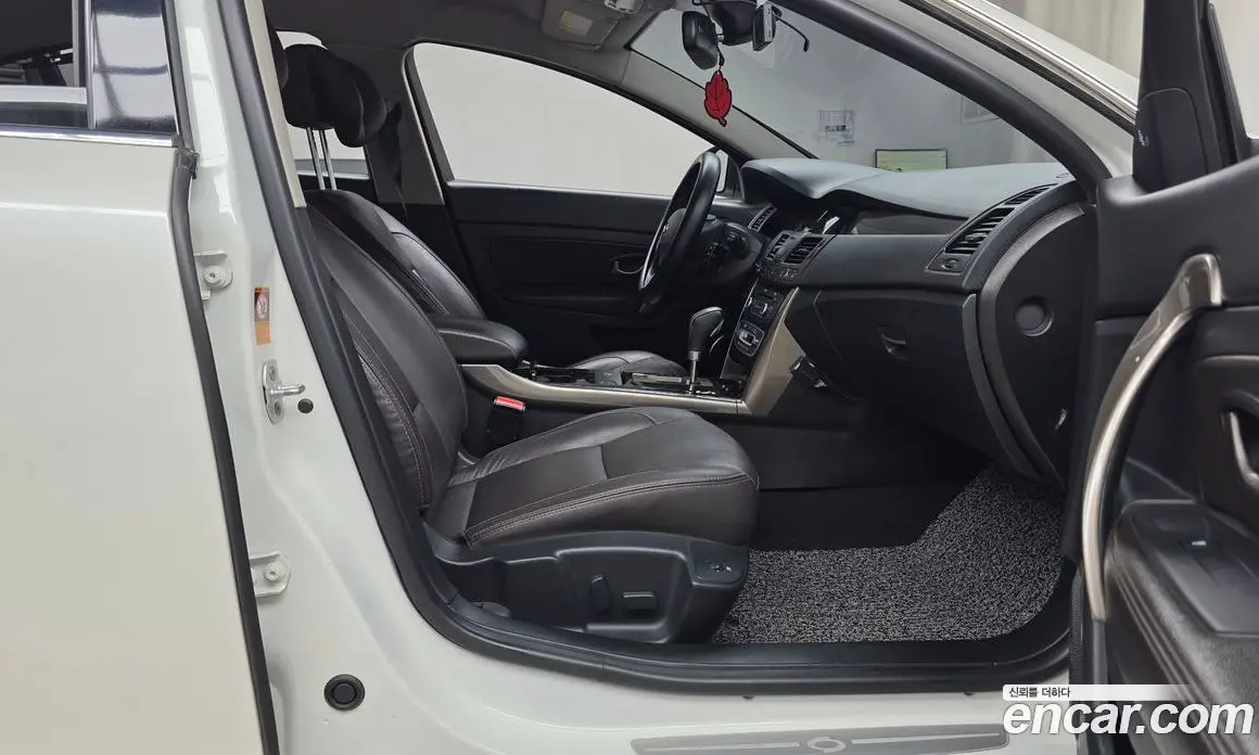Renault (Samsung) SM5 2014 2.0 автомат (гидро), фото 11 Renault (Samsung) SM5 2014 2.0 автомат (гидро), фото 11