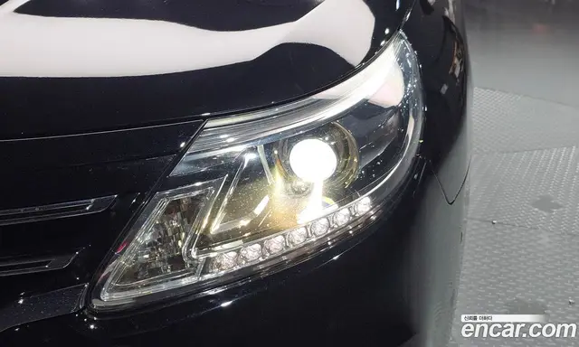 Renault (Samsung) SM5 2015 2.0 автомат (гидро), миниатюра 8 Renault (Samsung) SM5 2015 2.0 автомат (гидро), миниатюра 8