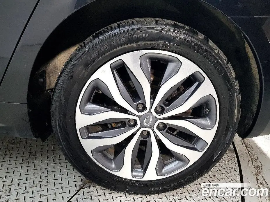 Renault (Samsung) SM6 2016 1.6 автомат (гидро), фото 20 Renault (Samsung) SM6 2016 1.6 автомат (гидро), фото 20