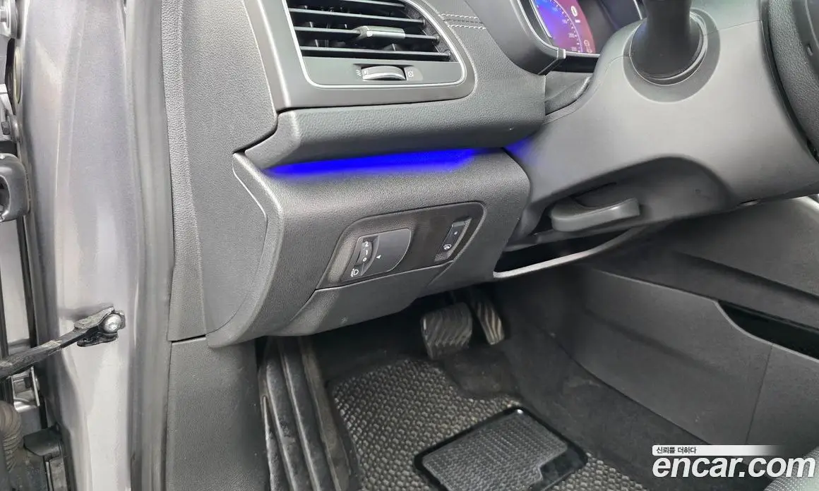Renault (Samsung) SM6 2016 2.0 автомат (гидро), фото 23 Renault (Samsung) SM6 2016 2.0 автомат (гидро), фото 23