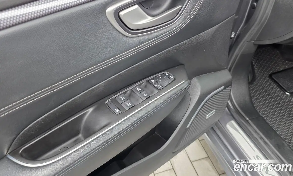 Renault (Samsung) SM6 2016 2.0 автомат (гидро), фото 30 Renault (Samsung) SM6 2016 2.0 автомат (гидро), фото 30
