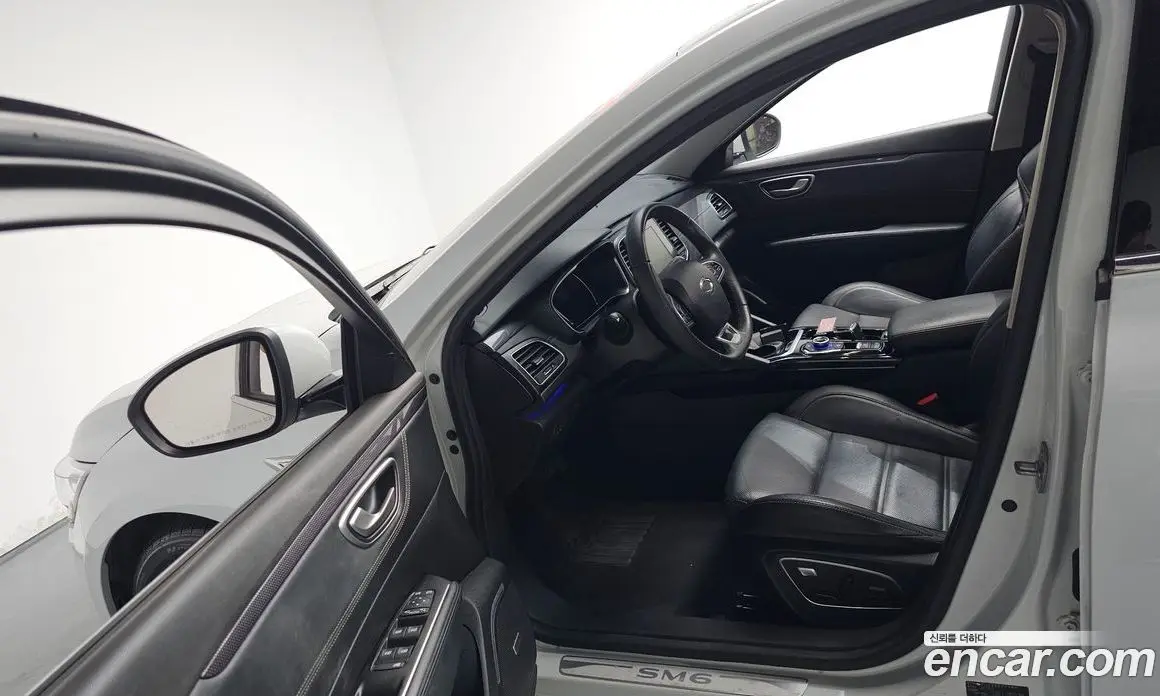 Renault (Samsung) SM6 2016 2.0 автомат (гидро), фото 12 Renault (Samsung) SM6 2016 2.0 автомат (гидро), фото 12