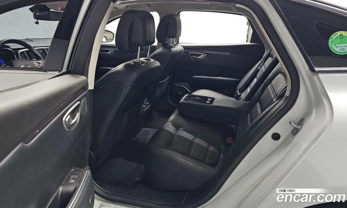 Renault (Samsung) SM6 2016 2.0 автомат (гидро), фото 17 Renault (Samsung) SM6 2016 2.0 автомат (гидро), фото 17