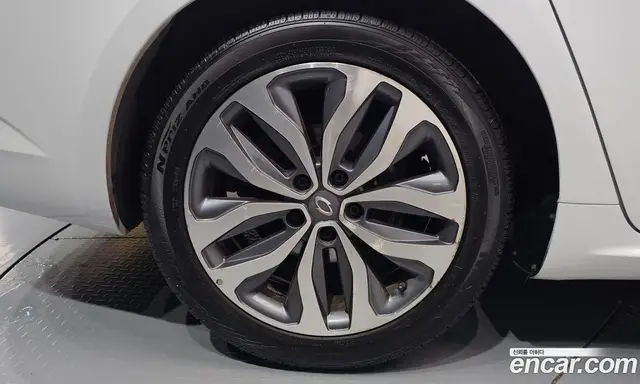 Renault (Samsung) SM6 2016 2.0 автомат (гидро), миниатюра 6 Renault (Samsung) SM6 2016 2.0 автомат (гидро), миниатюра 6