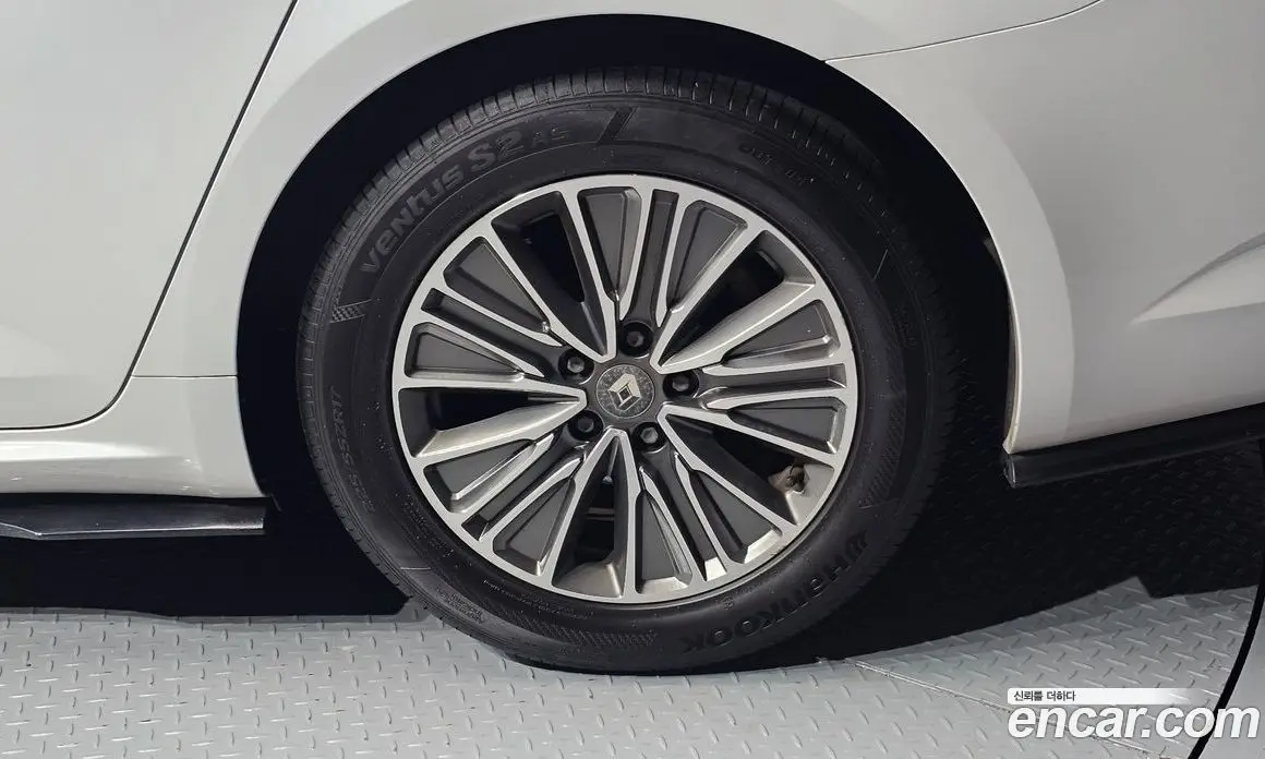 Renault (Samsung) SM6 2018 1.6 автомат (гидро), фото 7 Renault (Samsung) SM6 2018 1.6 автомат (гидро), фото 7