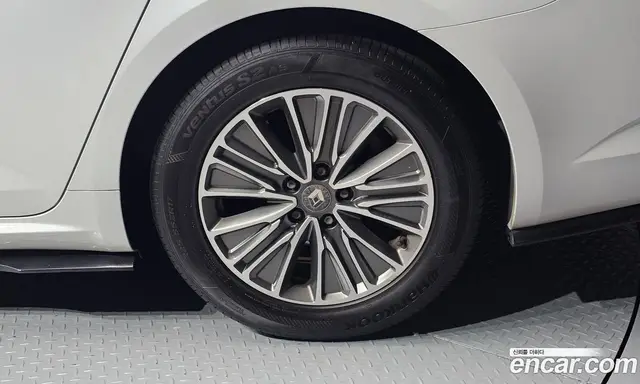 Renault (Samsung) SM6 2018 1.6 автомат (гидро), миниатюра 7 Renault (Samsung) SM6 2018 1.6 автомат (гидро), миниатюра 7