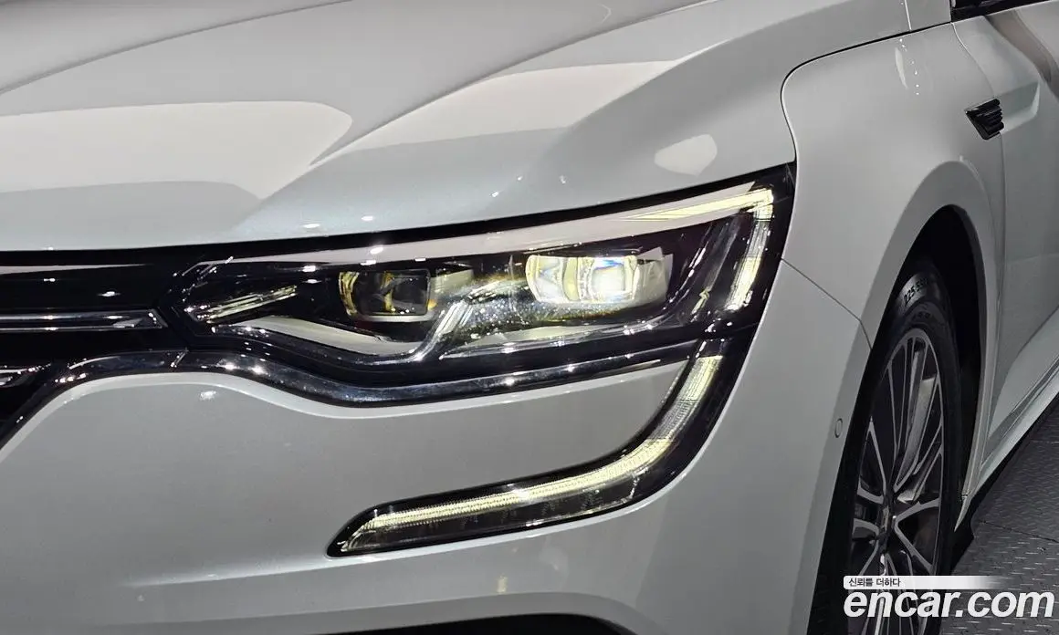 Renault (Samsung) SM6 2018 1.6 автомат (гидро), фото 8 Renault (Samsung) SM6 2018 1.6 автомат (гидро), фото 8