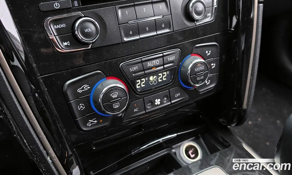 Renault (Samsung) SM7 2016 2.5 автомат (гидро), фото 17 Renault (Samsung) SM7 2016 2.5 автомат (гидро), фото 17