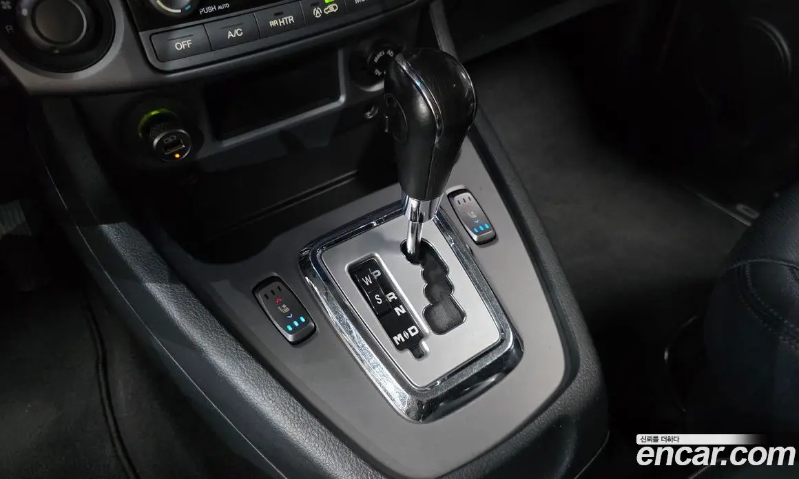 SsangYong Korando 2017 2.2 автомат (гидро), фото 9 SsangYong Korando 2017 2.2 автомат (гидро), фото 9