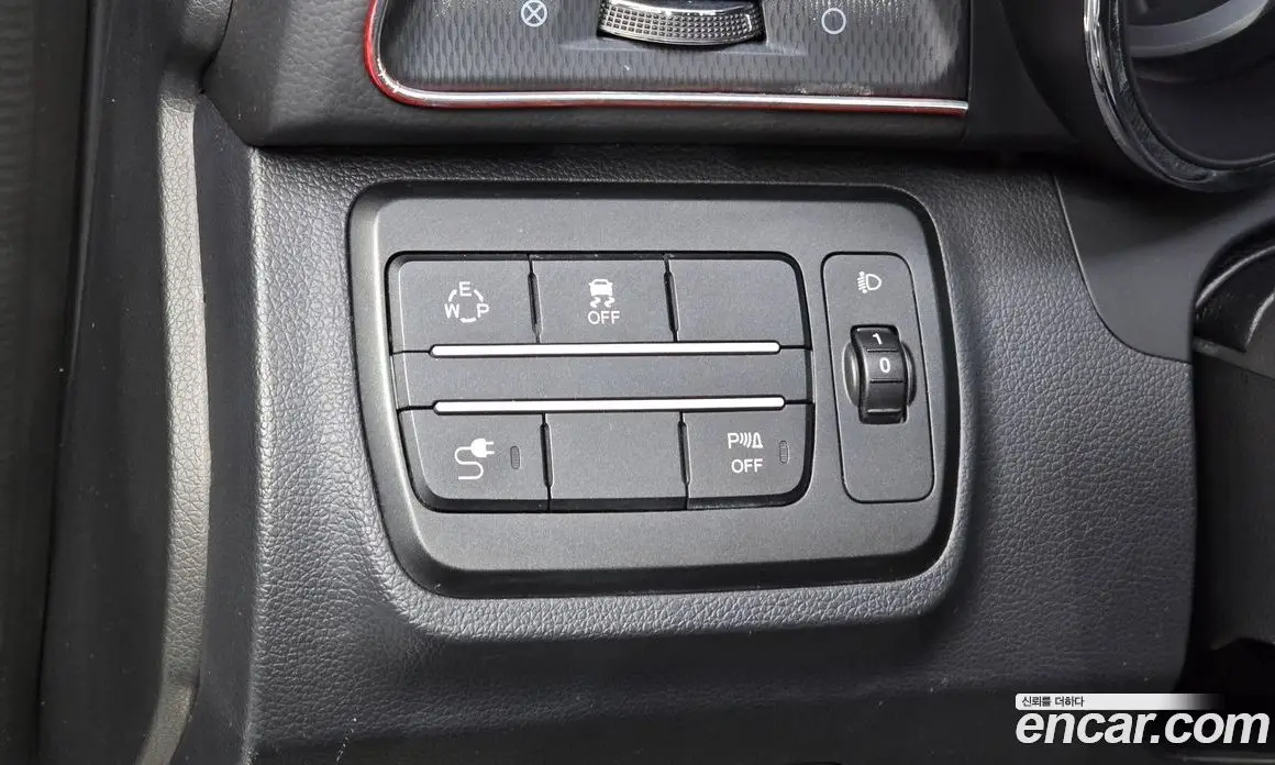 SsangYong TIBOLI 2016 1.6 автомат (гидро), фото 18 SsangYong TIBOLI 2016 1.6 автомат (гидро), фото 18