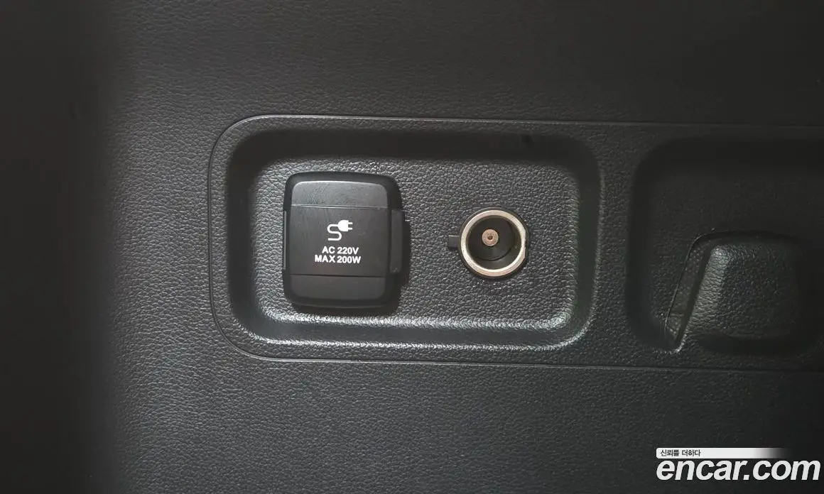 SsangYong TIBOLI 2016 1.6 автомат (гидро), фото 28 SsangYong TIBOLI 2016 1.6 автомат (гидро), фото 28