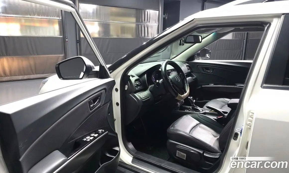 SsangYong TIBOLI 2019 1.6 автомат (гидро), фото 10