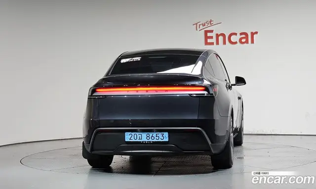 Tesla Model Y 2025 0.2 автомат (гидро), миниатюра 3 Tesla Model Y 2025 0.2 автомат (гидро), миниатюра 3