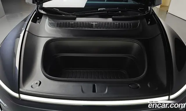 Tesla Model Y 2025 0.2 автомат (гидро), миниатюра 5 Tesla Model Y 2025 0.2 автомат (гидро), миниатюра 5