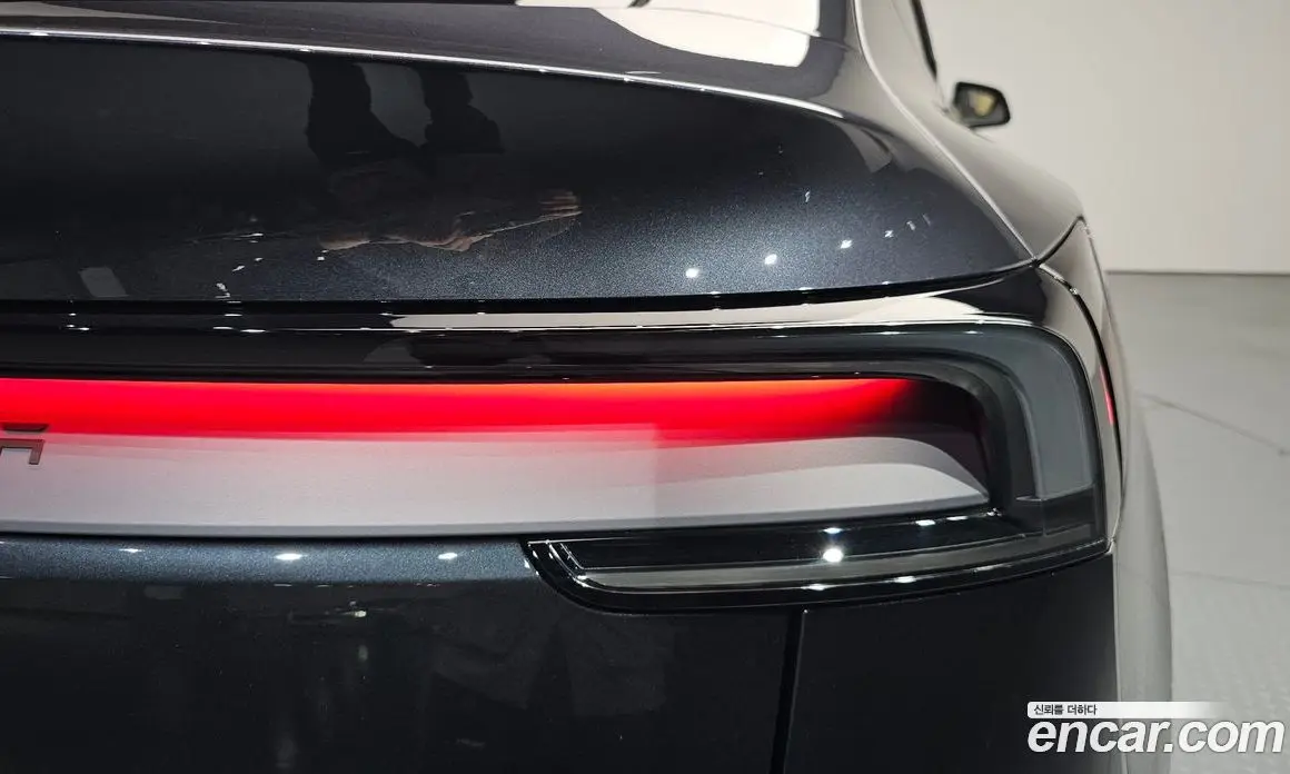 Tesla Model Y 2025 0.2 автомат (гидро), фото 8 Tesla Model Y 2025 0.2 автомат (гидро), фото 8