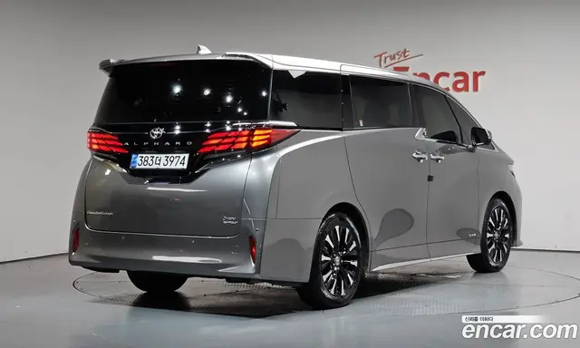 Toyota Alphard 2024 2.5 автомат (гидро), миниатюра 1 Toyota Alphard 2024 2.5 автомат (гидро), миниатюра 1