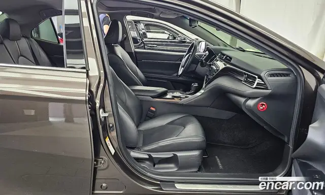 Toyota Camry 2018 2.5 автомат (гидро), миниатюра 11 Toyota Camry 2018 2.5 автомат (гидро), миниатюра 11