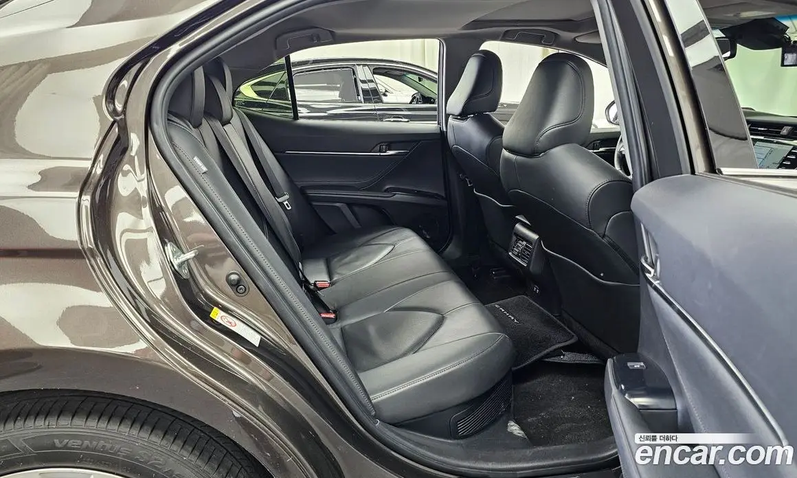 Toyota Camry 2018 2.5 автомат (гидро), фото 12 Toyota Camry 2018 2.5 автомат (гидро), фото 12