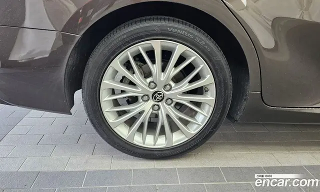 Toyota Camry 2018 2.5 автомат (гидро), миниатюра 5 Toyota Camry 2018 2.5 автомат (гидро), миниатюра 5