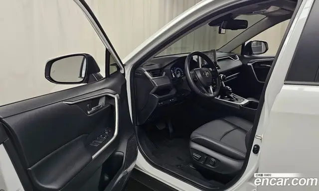 Toyota RAV4 2024 2.5 автомат (гидро), миниатюра 10 Toyota RAV4 2024 2.5 автомат (гидро), миниатюра 10
