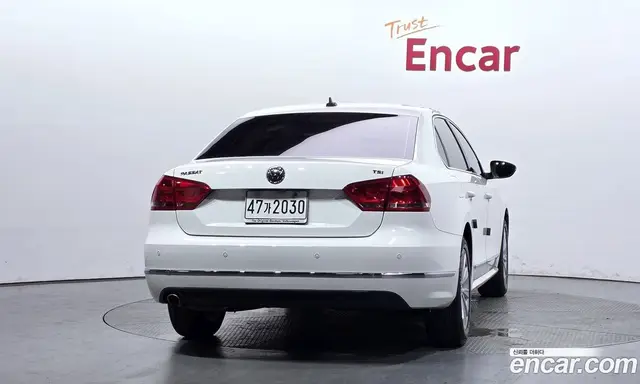 Volkswagen Passat 2015 1.8 автомат (гидро), миниатюра 4 Volkswagen Passat 2015 1.8 автомат (гидро), миниатюра 4
