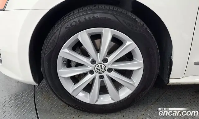Volkswagen Passat 2015 1.8 автомат (гидро), миниатюра 5 Volkswagen Passat 2015 1.8 автомат (гидро), миниатюра 5
