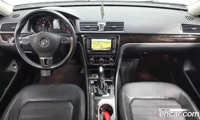Volkswagen Passat 2015 1.8 автомат (гидро), миниатюра 7 Volkswagen Passat 2015 1.8 автомат (гидро), миниатюра 7