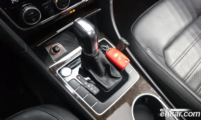 Volkswagen Passat 2015 1.8 автомат (гидро), миниатюра 9 Volkswagen Passat 2015 1.8 автомат (гидро), миниатюра 9