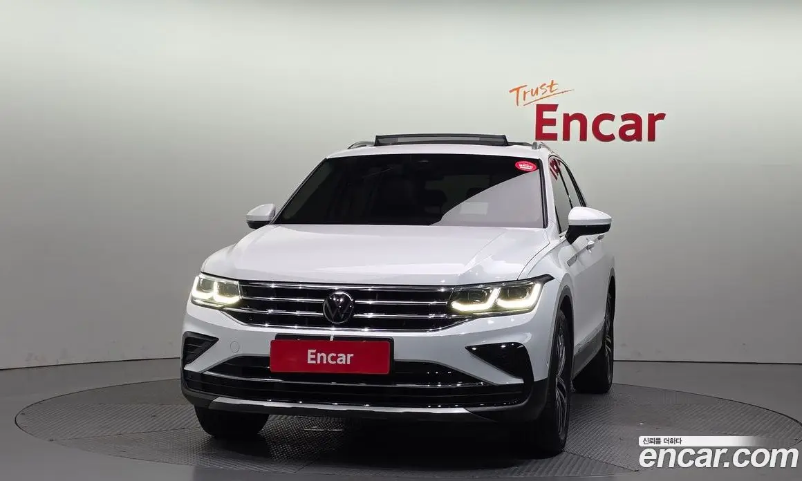 Volkswagen Tiguan 2023 2.0 автомат (гидро), фото 3