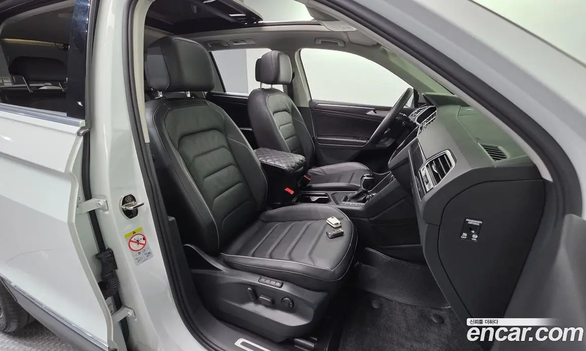 Volkswagen Tiguan 2023 2.0 автомат (гидро), фото 28