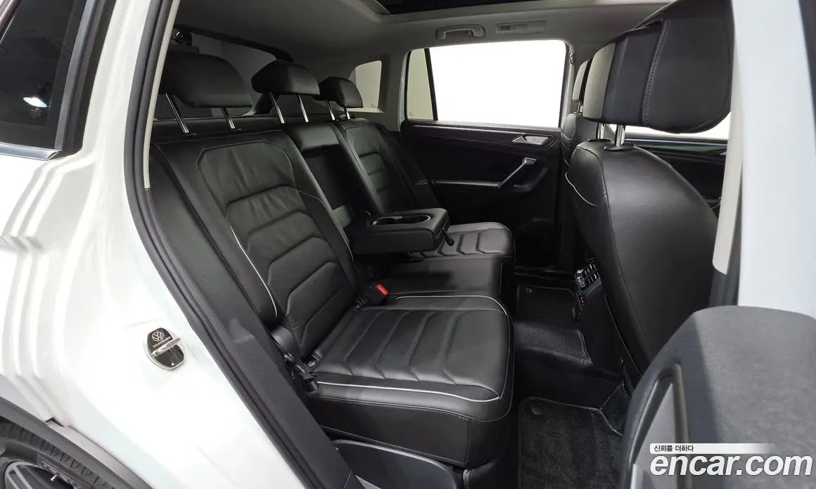 Volkswagen Tiguan 2023 2.0 автомат (гидро), фото 31