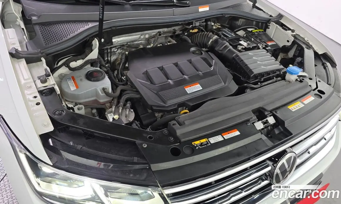 Volkswagen Tiguan 2023 2.0 автомат (гидро), фото 6