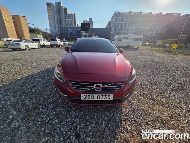 Volvo S60 2014 2.0 автомат (гидро), миниатюра 1 Volvo S60 2014 2.0 автомат (гидро), миниатюра 1