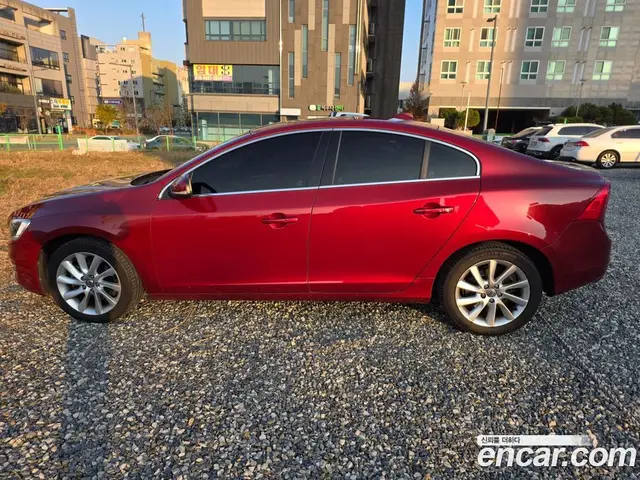 Volvo S60 2014 2.0 автомат (гидро), миниатюра 3 Volvo S60 2014 2.0 автомат (гидро), миниатюра 3