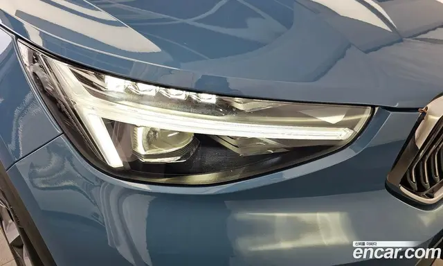 Volvo XC40 2025 2.0 автомат (гидро), миниатюра 8 Volvo XC40 2025 2.0 автомат (гидро), миниатюра 8