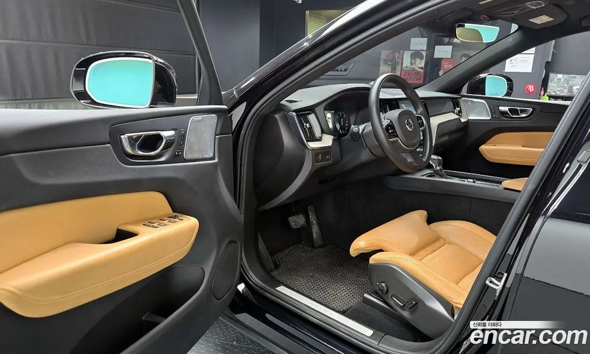 Volvo XC60 2019 2.0 автомат (гидро), фото 11 Volvo XC60 2019 2.0 автомат (гидро), фото 11