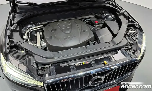 Volvo XC60 2019 2.0 автомат (гидро), миниатюра 6 Volvo XC60 2019 2.0 автомат (гидро), миниатюра 6