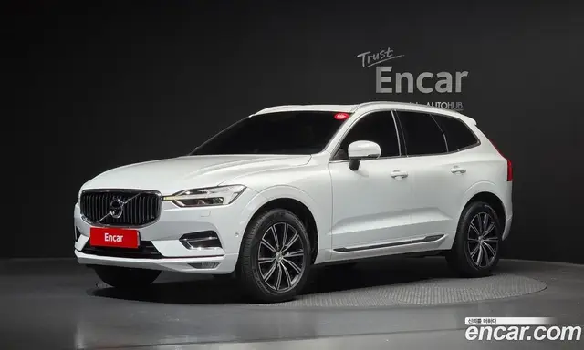 Volvo XC60 2020 2.0 автомат (гидро), миниатюра 1 Volvo XC60 2020 2.0 автомат (гидро), миниатюра 1