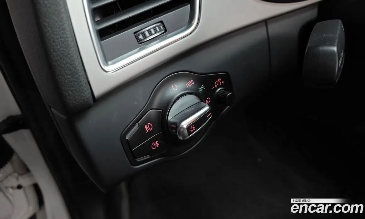 Audi A4 2014 2.0 автомат (гидро), фото 18 Audi A4 2014 2.0 автомат (гидро), фото 18