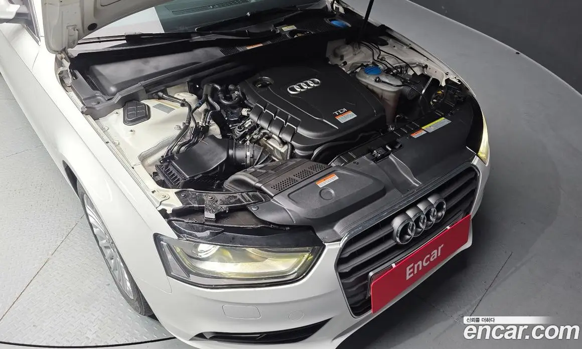 Audi A4 2014 2.0 автомат (гидро), фото 6 Audi A4 2014 2.0 автомат (гидро), фото 6