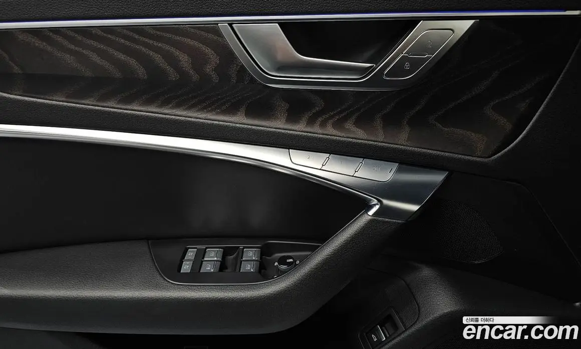 Audi A6 2019 2.0 автомат (гидро), фото 12