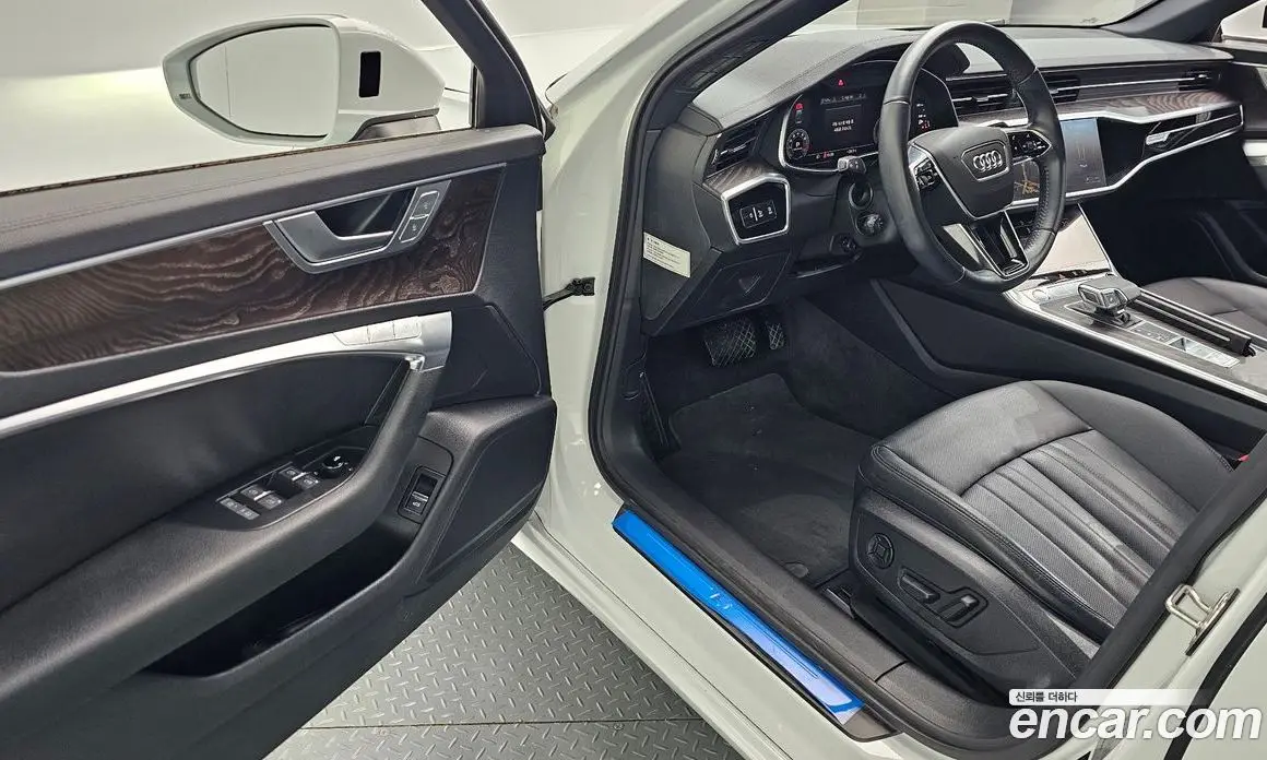 Audi A6 2019 2.0 автомат (гидро), фото 10 Audi A6 2019 2.0 автомат (гидро), фото 10