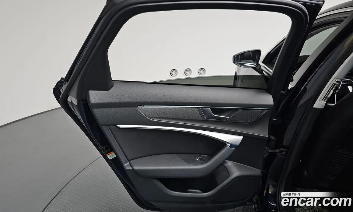 Audi A6 2021 2.0 автомат (гидро), фото 14 Audi A6 2021 2.0 автомат (гидро), фото 14
